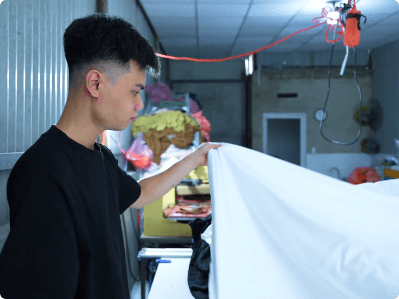 Lựa chọn loại vải tốt nhất, hàm lượng cao nhất, giấy tờ chứng nhận đầy đủ.